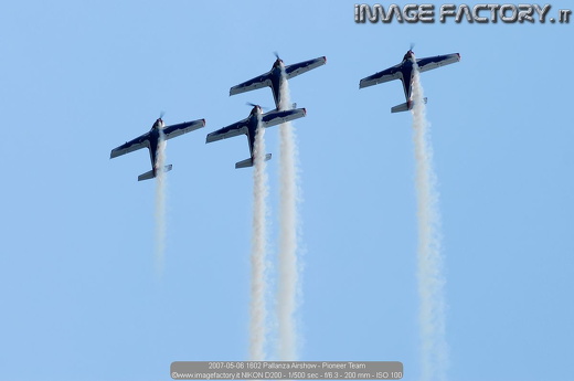 2007-05-06 1602 Pallanza Airshow - Pioneer Team